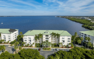 lake-front-condominums-featured-img lake-front-condominums-featured-img